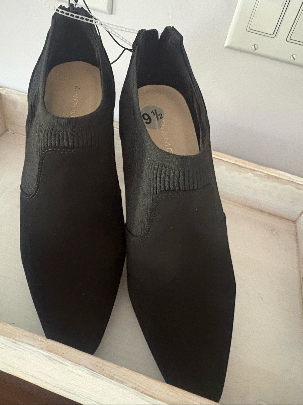 AMO Black Pointed Slip-On Mules